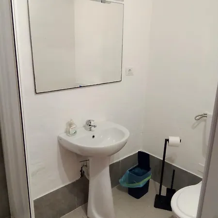 Matrimoniale Economy Con Bagno Privato Interno * Olbia