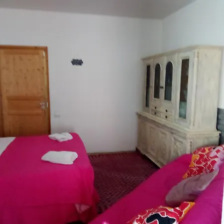 Homestay Economy Room's *