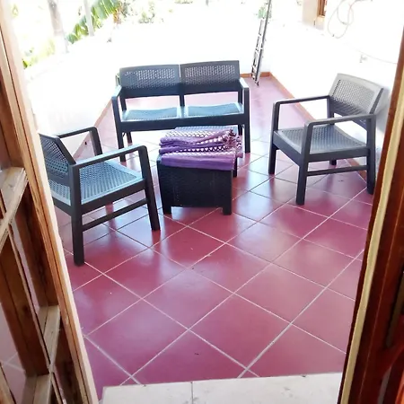 Economy Room's Homestay *